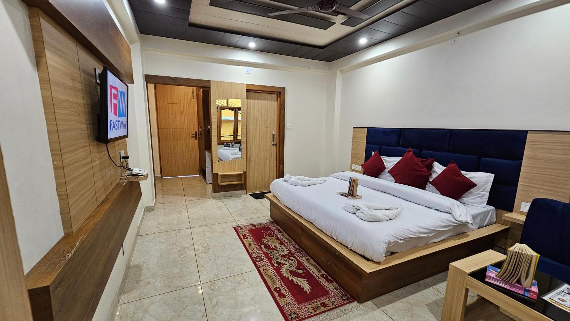 Green View Hotel And Restaurant McLeod Ganj Esterno foto