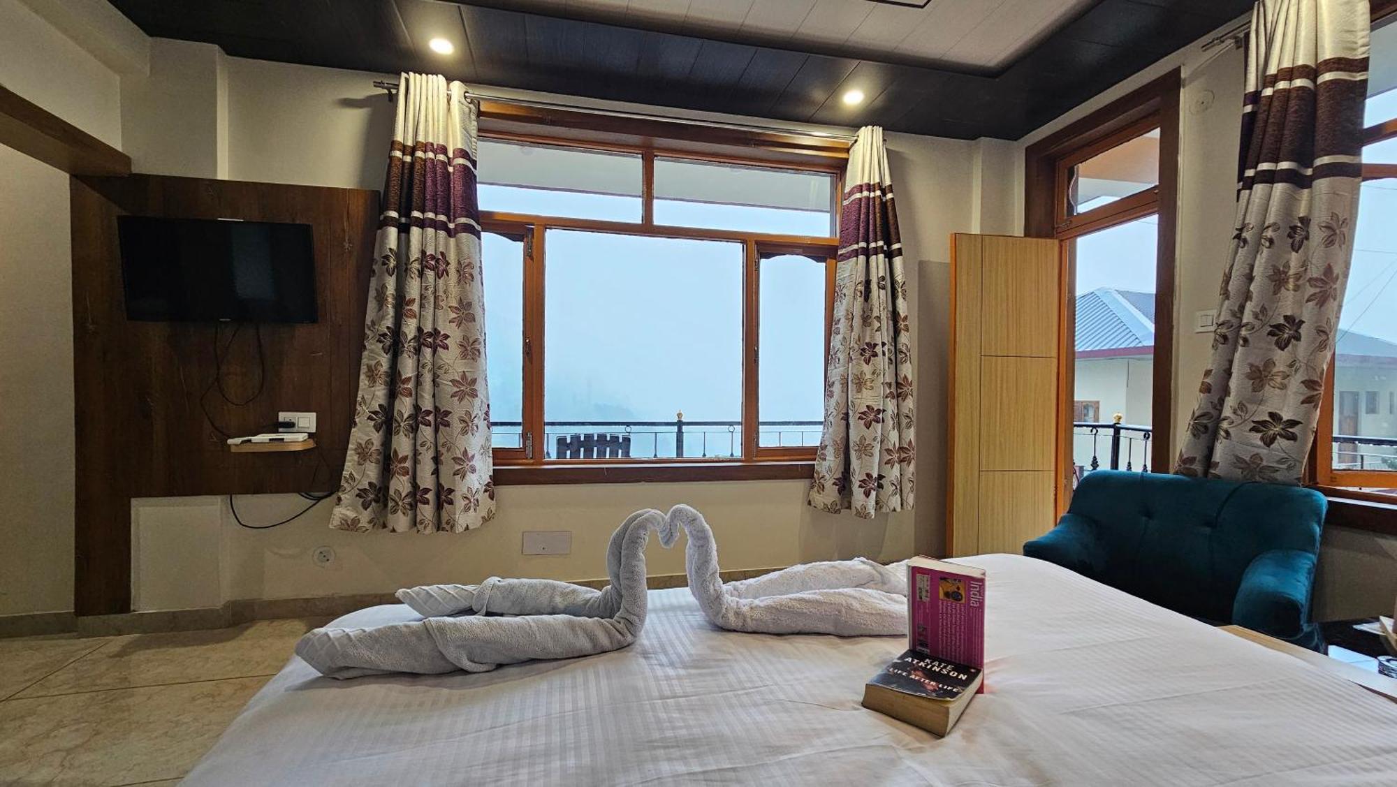 Green View Hotel And Restaurant McLeod Ganj Esterno foto